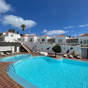 https://serenada-1.in-canary-islands.com